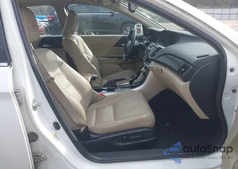 2014 Honda Accord Touring z USA, uszkodzony, nr VIN 1HGCR3F92EA001308